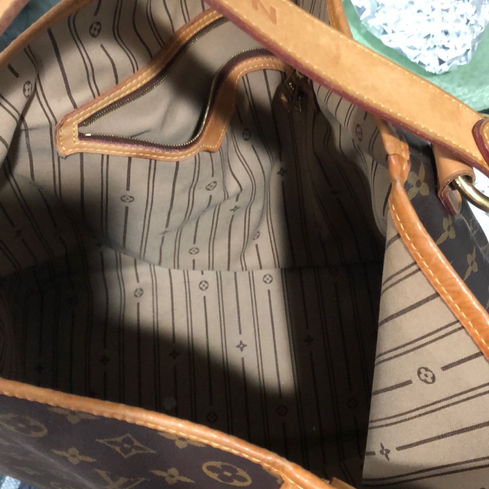 Lv Purse - image 3